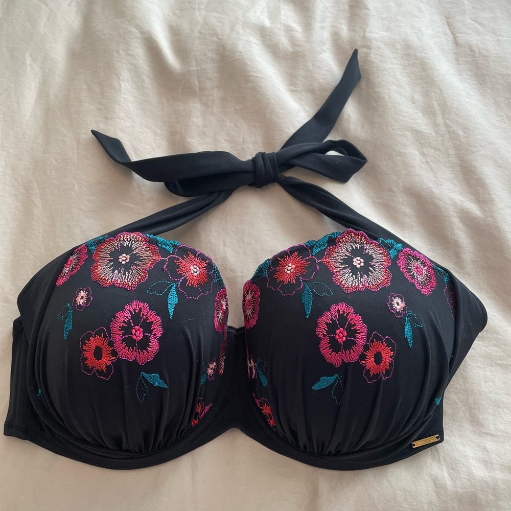 Black floral bikini top